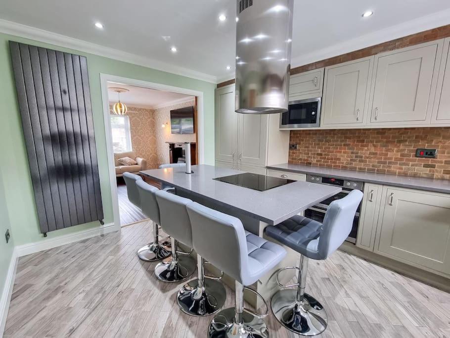 Stunning Family Home Close To The City Centre Mánchester Exterior foto